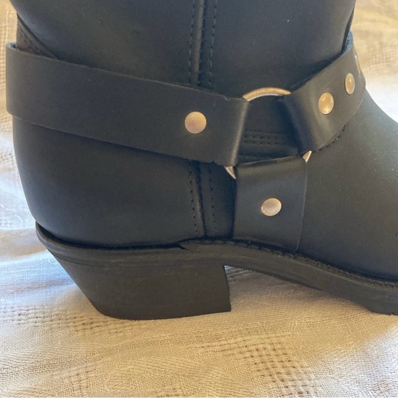 NWOT Canada West Women's Boots - Black Loggertan 7629. Size 6- C width. - Picture 1 of 8